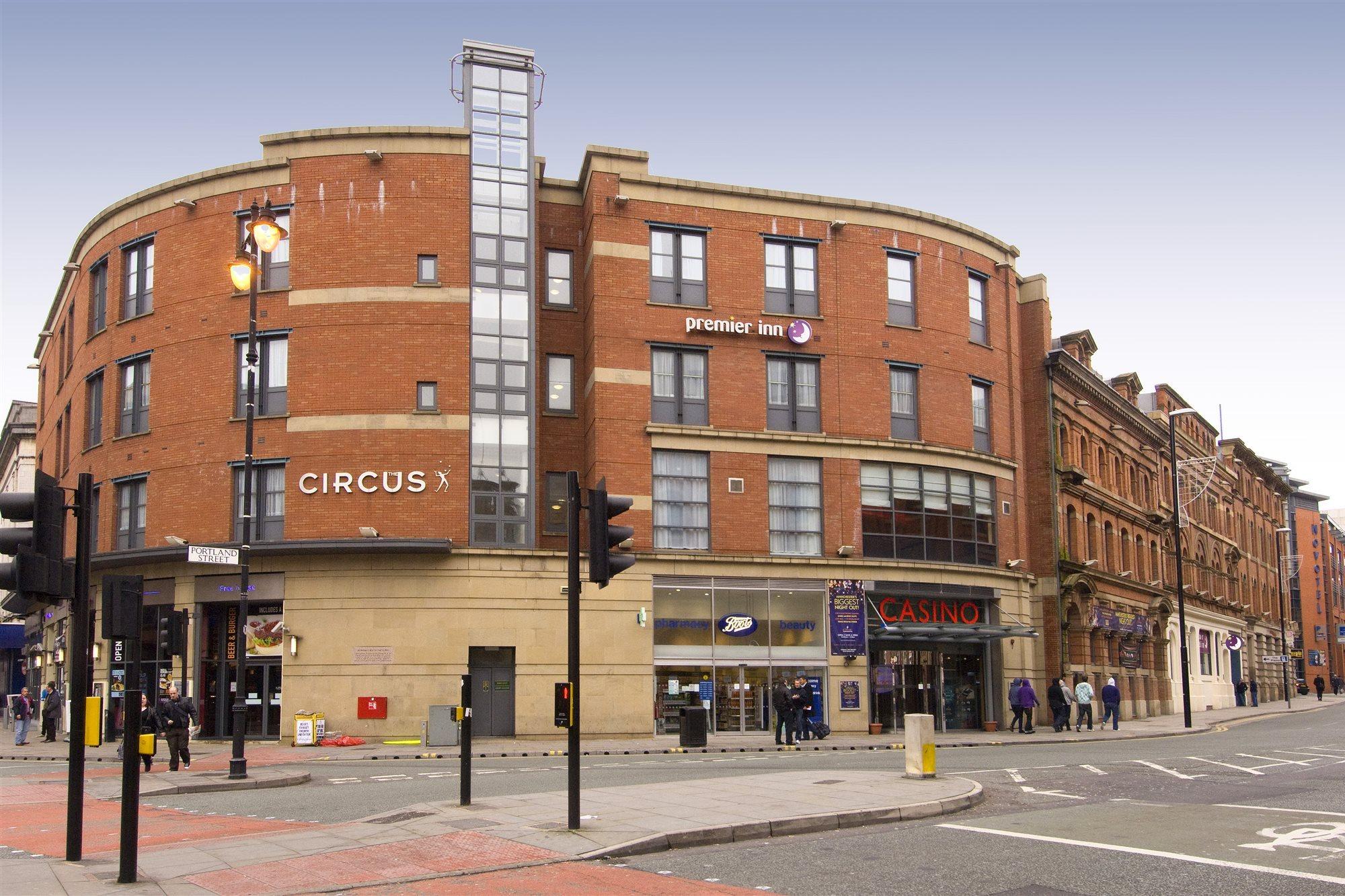 Premier Inn Manchester City Centre Eksteriør billede