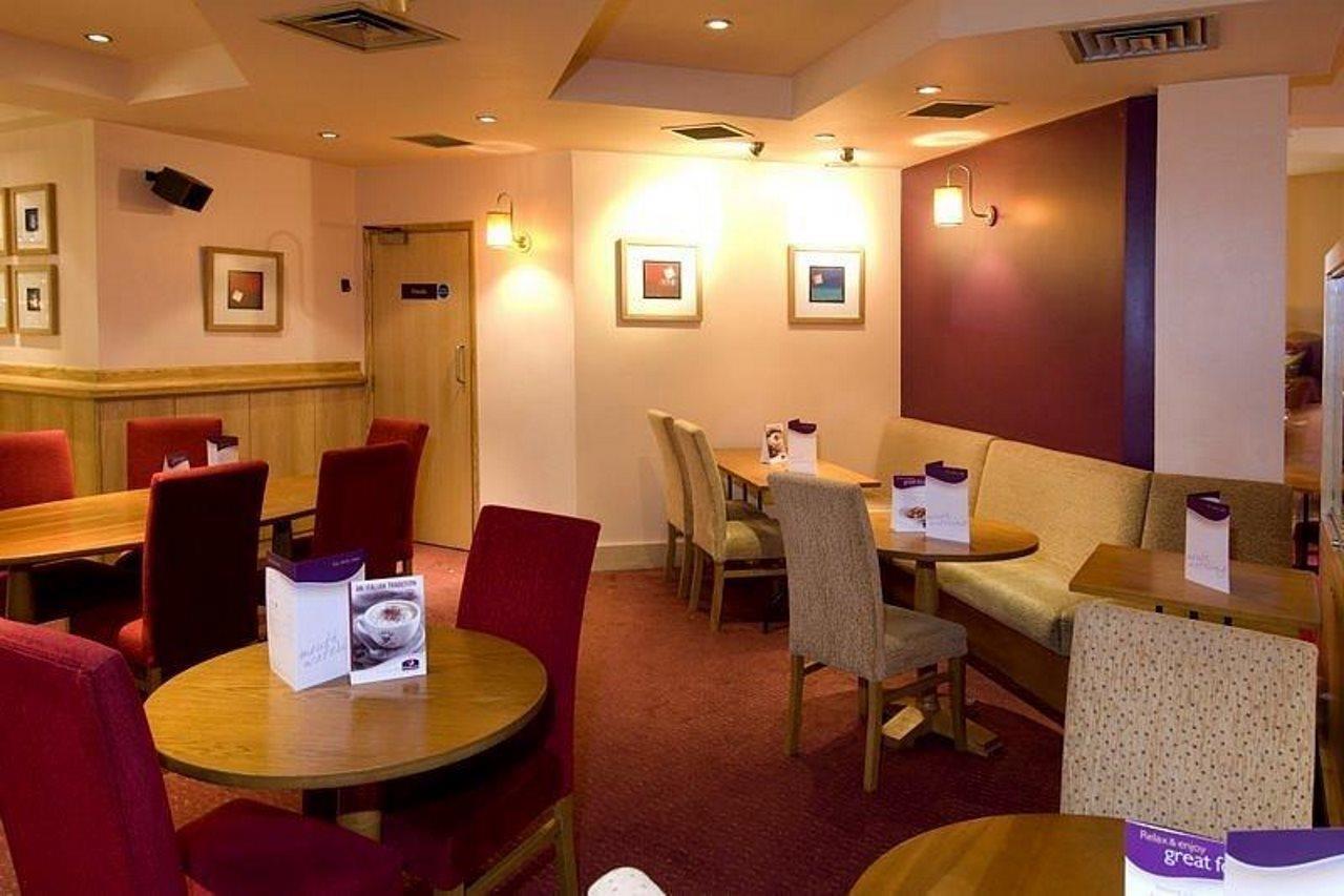 Premier Inn Manchester City Centre Eksteriør billede